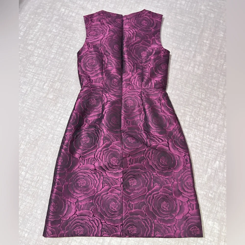 TAHARI ASL Sheath Dress in Purple with Allover Rose Print - Picture 3 of 11